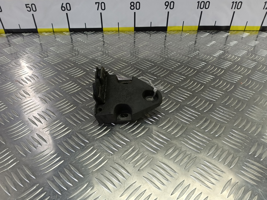 замок двери распашной Renault Trafic  8200006253, 1320 рублей, Москва