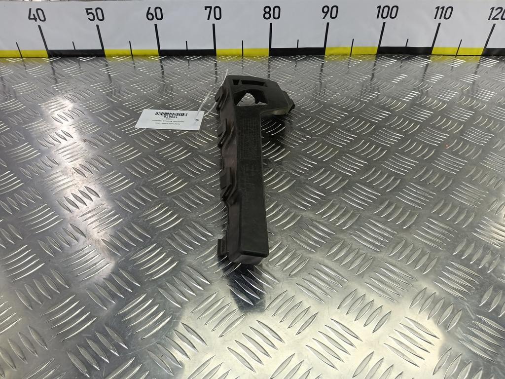 кронштейн бампера FORD Focus  1335699, 630 рублей, Москва