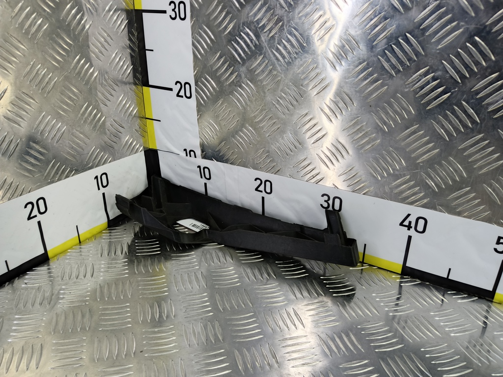 кронштейн бампера FORD Focus  1335699, 630 рублей, Москва