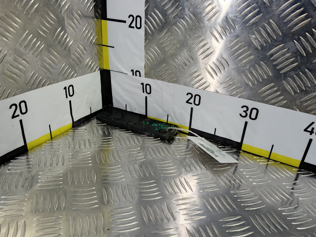 кронштейн бампера FORD Transit  1865972, 1780 рублей, Москва