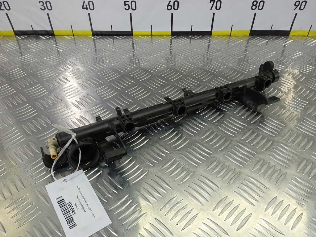 рампа топливная FORD Focus  1698074, 3279 рублей, Москва
