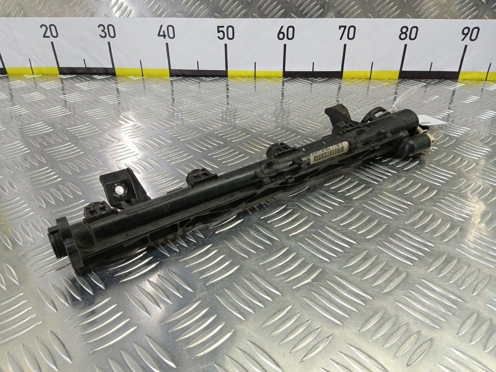 рампа топливная FORD Focus  1698074, 3279 рублей, Москва