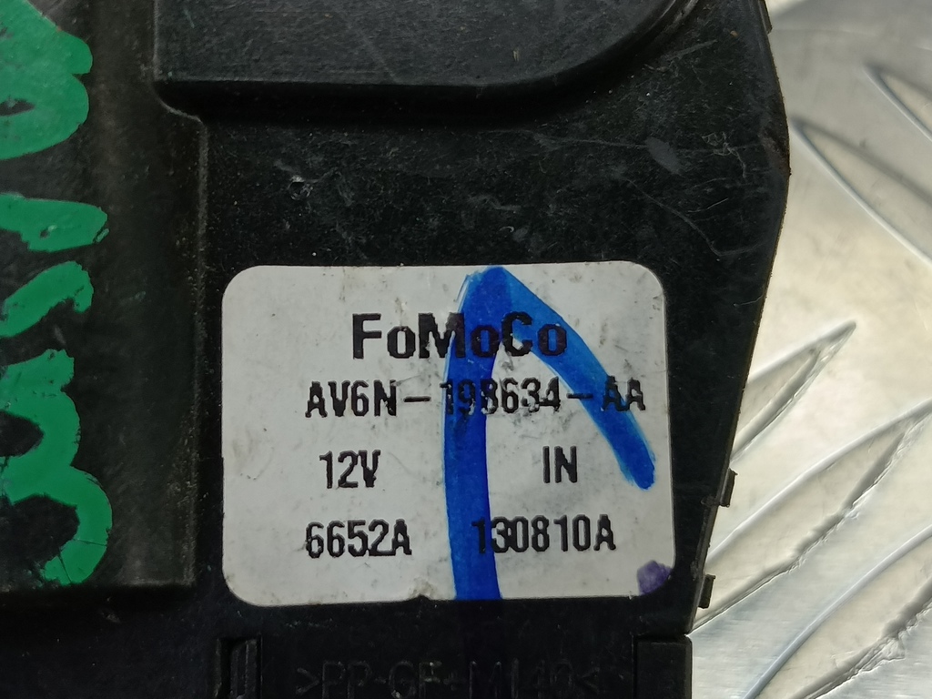 моторчик заслонки отопителя FORD Tourneo Custom  1699371, 520 рублей, Москва