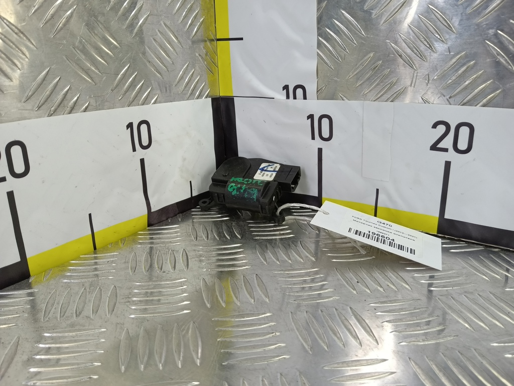 моторчик заслонки отопителя FORD Tourneo Custom  1699371, 520 рублей, Москва