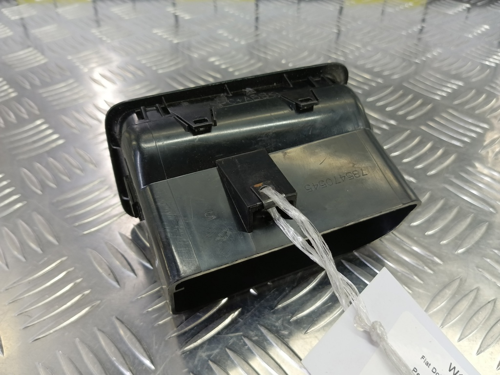 решетка воздуховода Fiat Doblo  735498107, 630 рублей, Москва