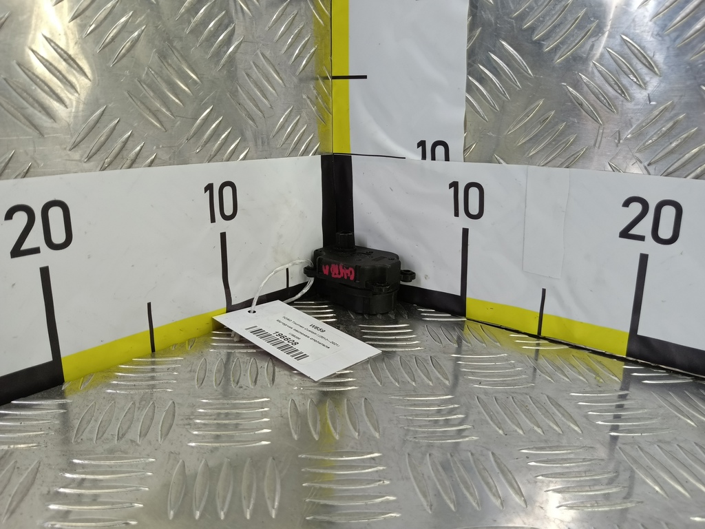 моторчик заслонки отопителя FORD Tourneo Custom  1786200, 520 рублей, Москва