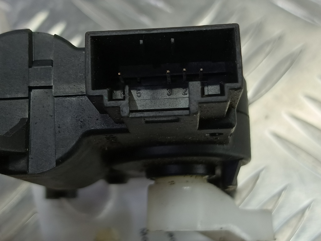 моторчик заслонки отопителя Peugeot Partner  647954, 630 рублей, Москва