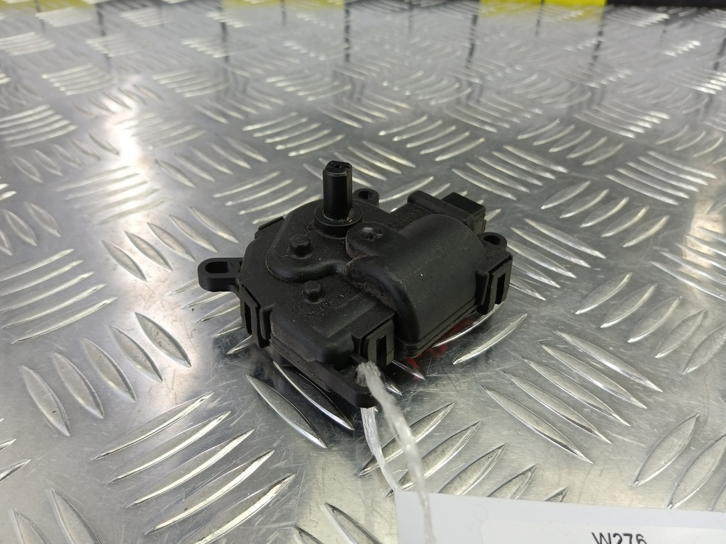 моторчик заслонки отопителя FORD Tourneo Connect  1144030, 630 рублей, Москва