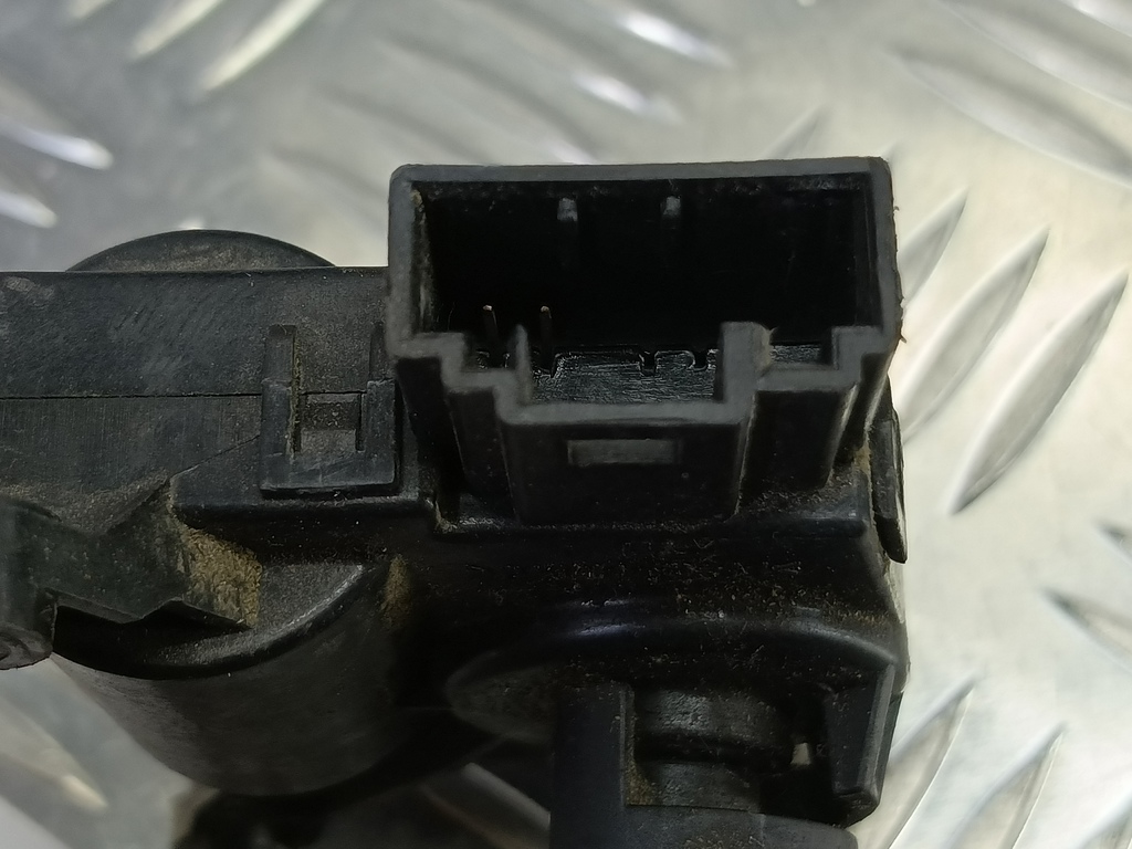 моторчик заслонки отопителя Iveco Daily  500326609, 3279 рублей, Москва