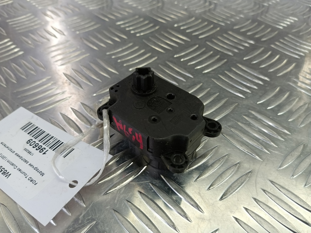 моторчик заслонки отопителя FORD Tourneo Custom  1786200, 520 рублей, Москва