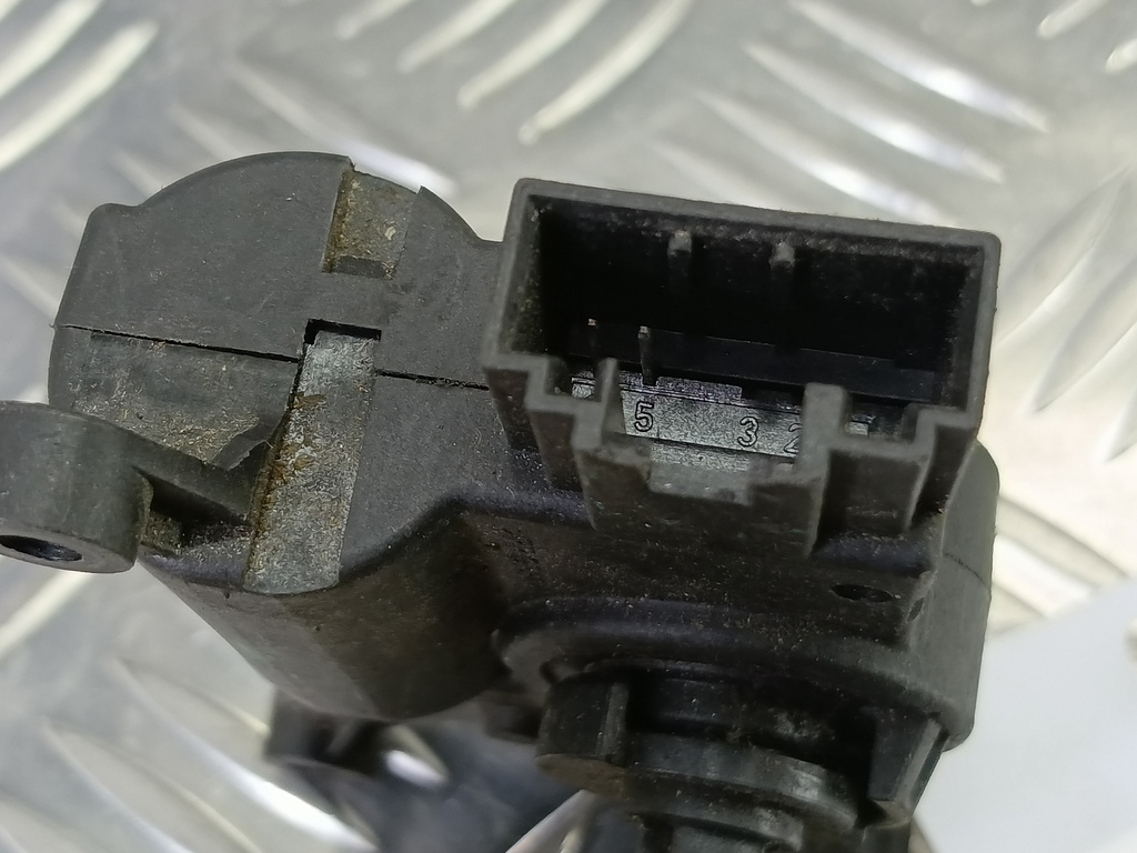 моторчик заслонки отопителя Volkswagen Crafter  2E0941293B, 6150 рублей, Москва