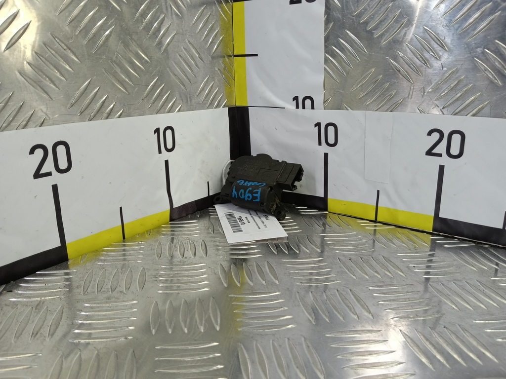 моторчик заслонки отопителя Volkswagen Crafter  2E0941293B, 6150 рублей, Москва