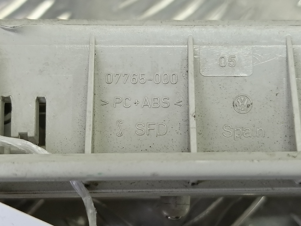 решетка воздуховода Volkswagen   7N0820901, 1550 рублей, Москва