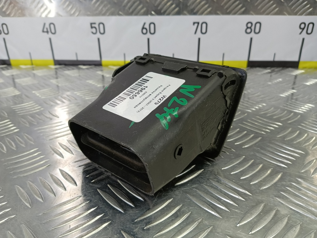 решетка воздуховода Peugeot Expert  8265Y4, 750 рублей, Москва