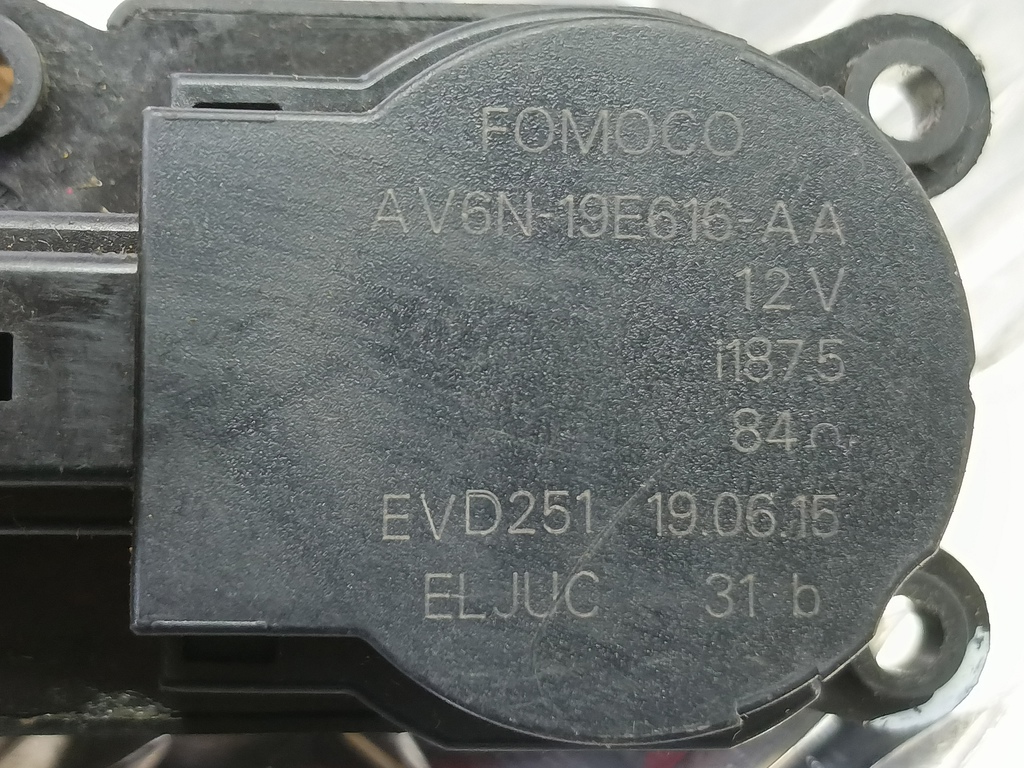 моторчик заслонки отопителя FORD Tourneo Connect  1786200, 520 рублей, Москва
