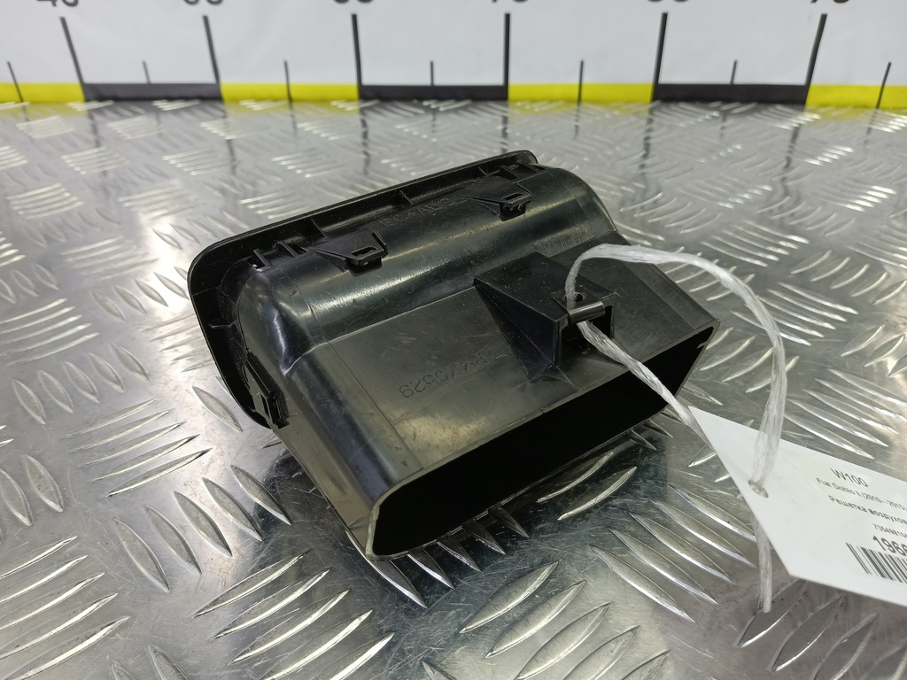 решетка воздуховода Fiat Doblo  735498104, 980 рублей, Москва