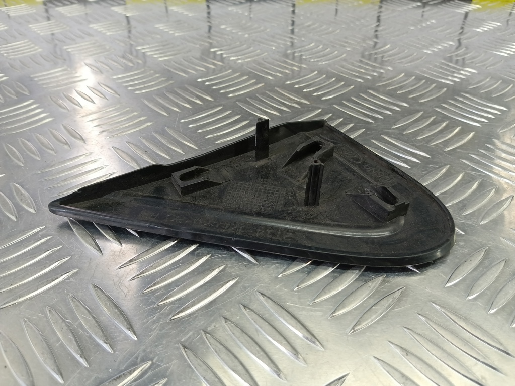 накладка крыла переднего FORD Tourneo Connect  5212220, 520 рублей, Москва