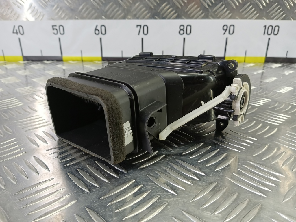 решетка воздуховода Hyundai Grand Starex  974504H000, 520 рублей, Москва