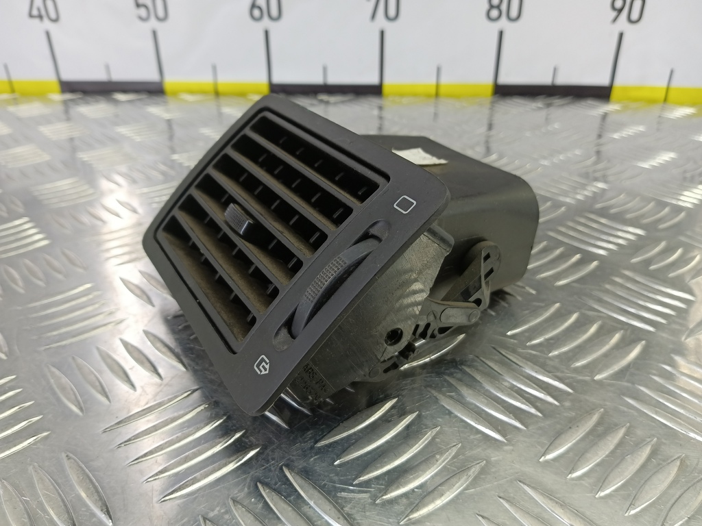 решетка воздуховода Peugeot Expert  8265Y1, 750 рублей, Москва