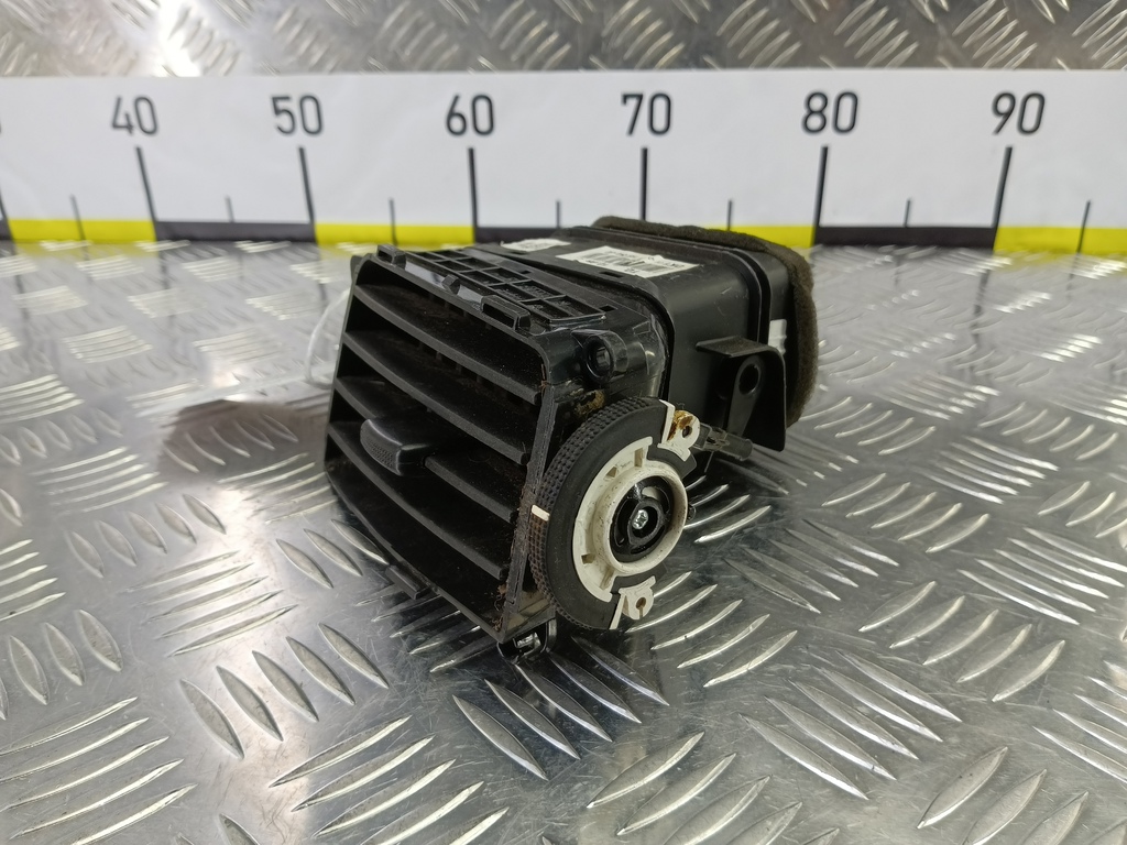 решетка воздуховода Hyundai Grand Starex  974604H000, 520 рублей, Москва