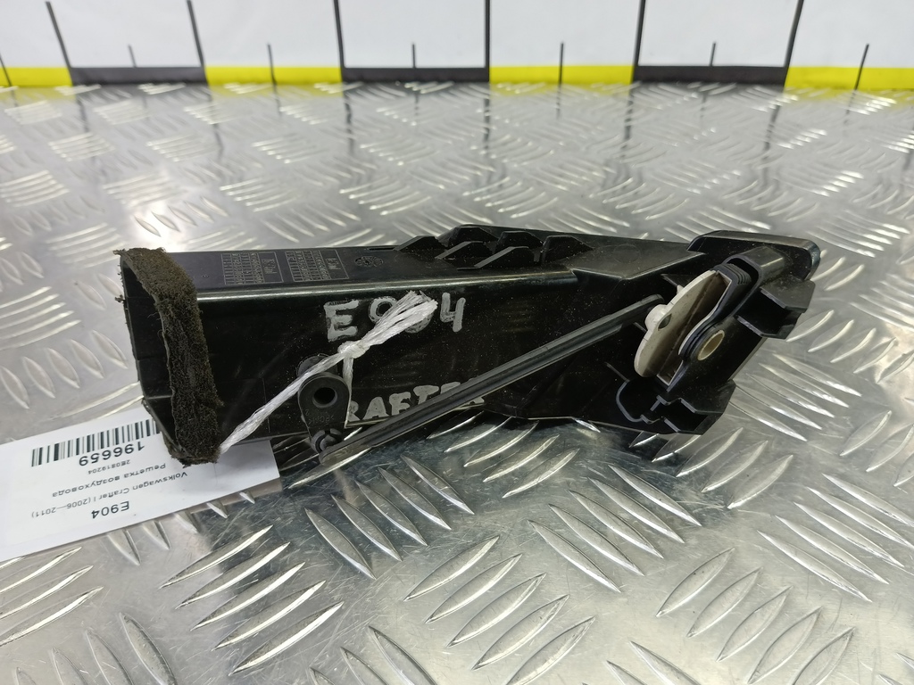 решетка воздуховода Volkswagen Crafter  2E0819204, 520 рублей, Москва