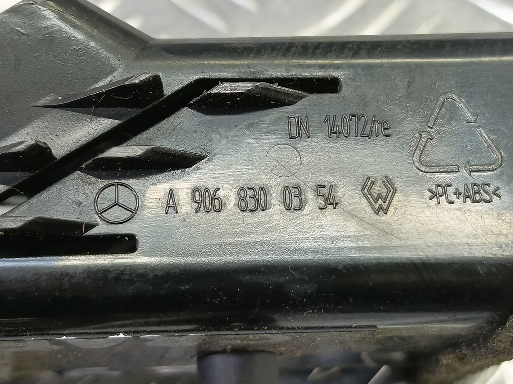 решетка воздуховода Volkswagen Crafter  2E0819204, 520 рублей, Москва