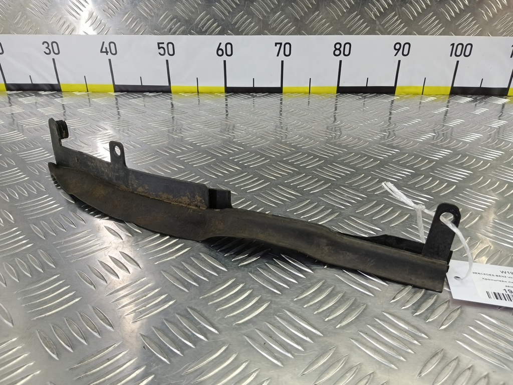 кронштейн лючка бензобака MERCEDES-BENZ Vito  A6397520021, 980 рублей, Москва