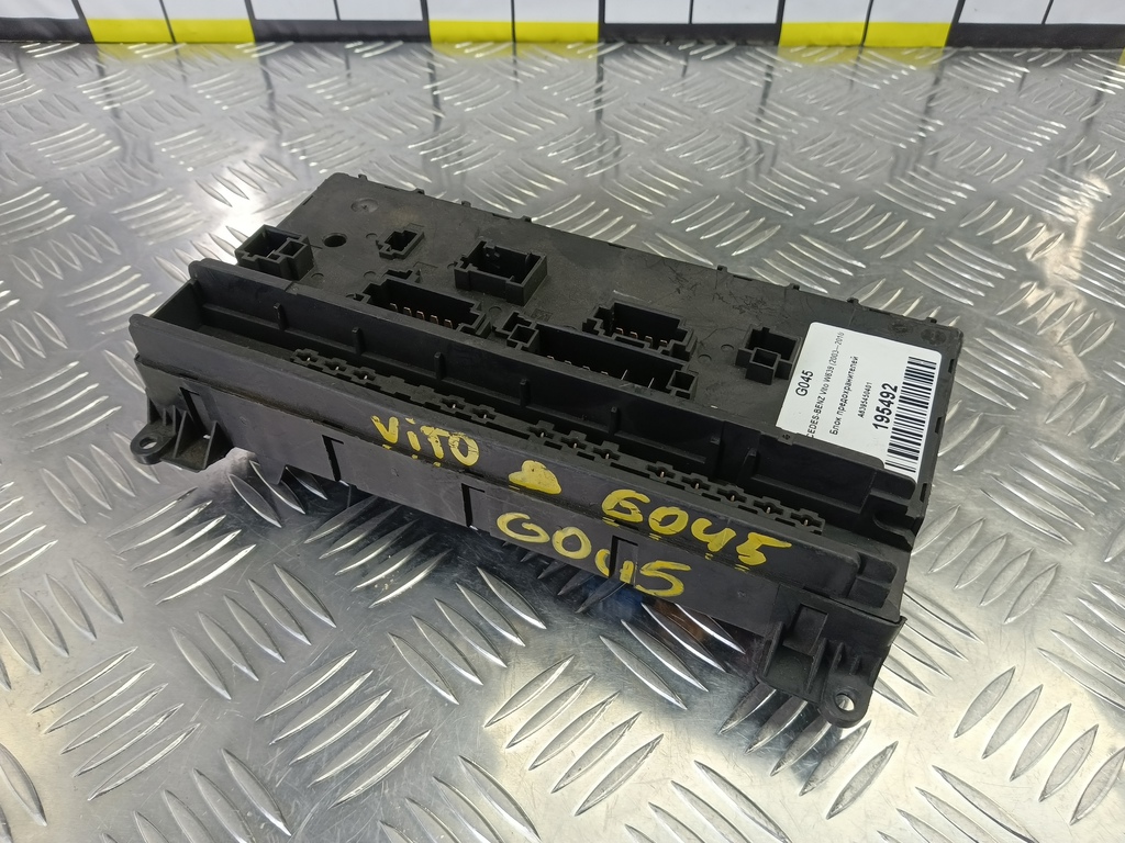 блок предохранителей MERCEDES-BENZ Vito  A6395450401, 1670 рублей, Москва