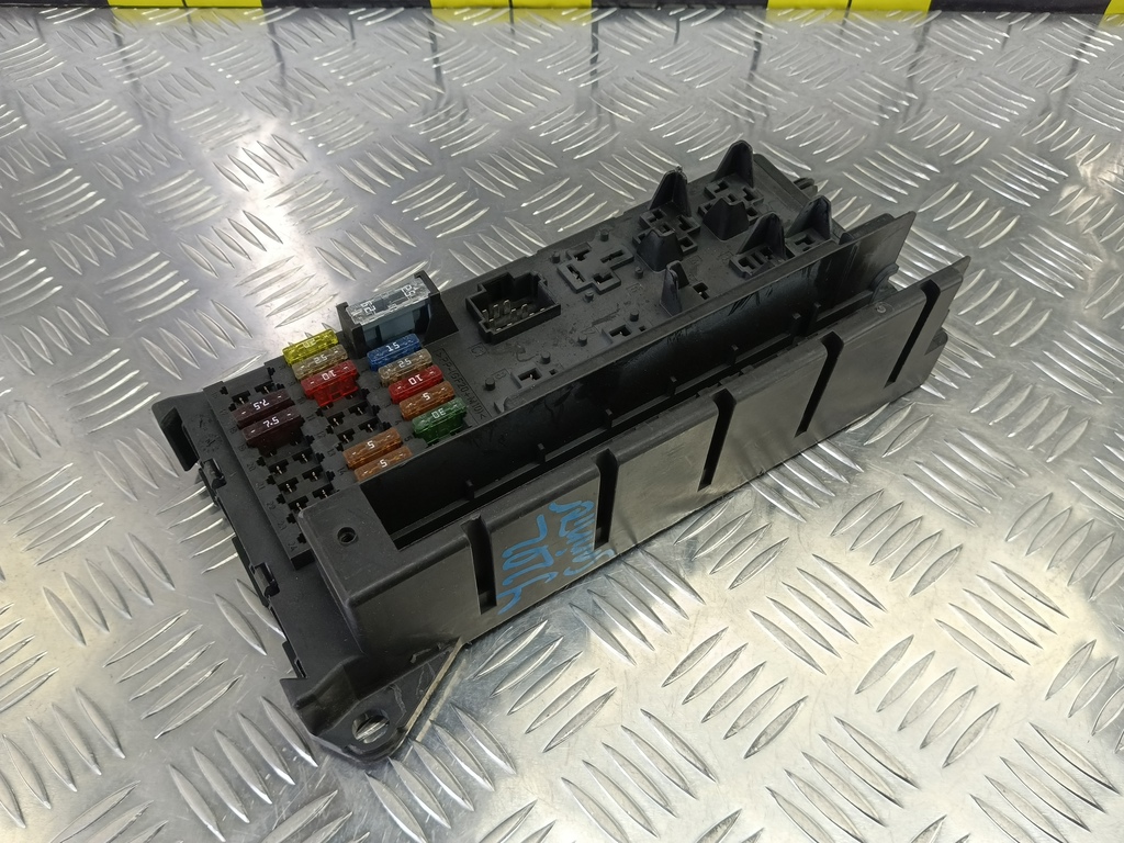 блок предохранителей MERCEDES-BENZ Sprinter  A9065454401, 1550 рублей, Москва