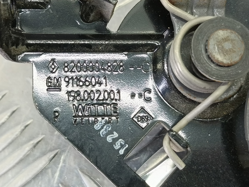 механизм замка двери Renault Trafic  8200904015, 2700 рублей, Москва