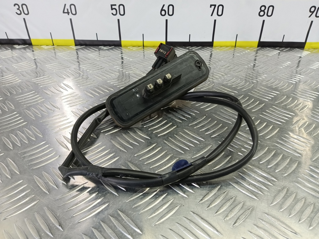 контактная группа двери сдвижной Renault Trafic  8200139741, 1670 рублей, Москва