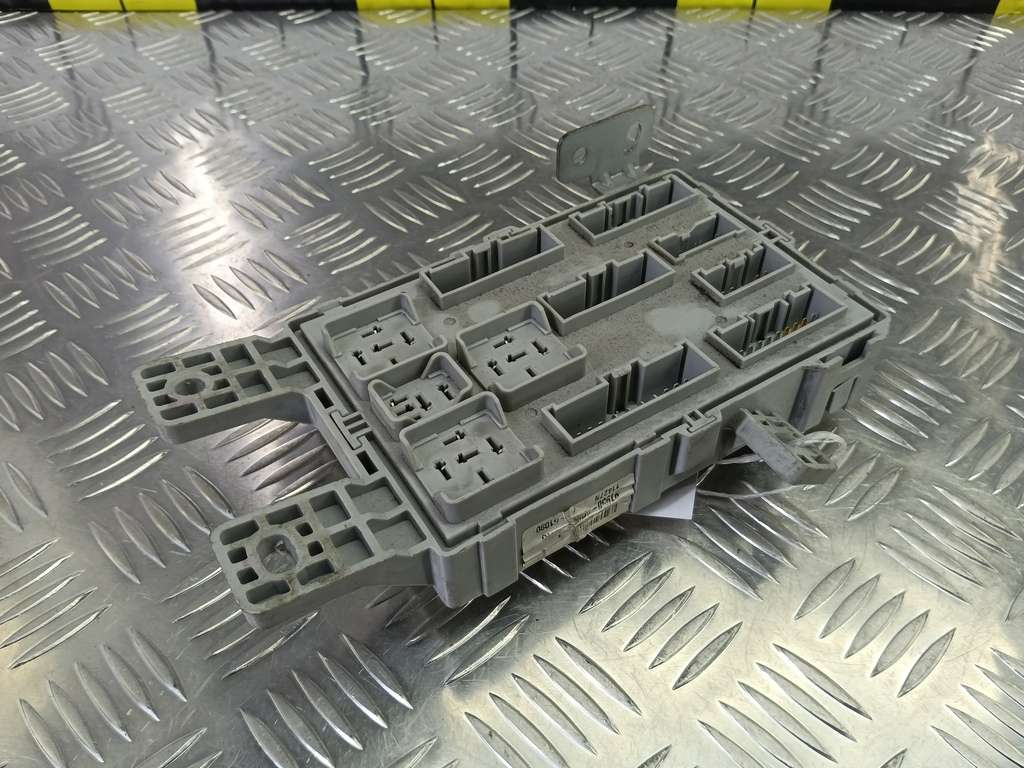 блок предохранителей Hyundai Grand Starex  919504H052, 2130 рублей, Москва