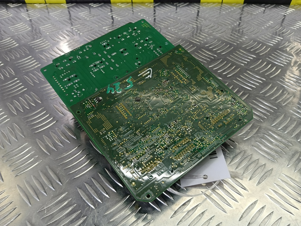 блок предохранителей Peugeot Partner  6580EZ, 15930 рублей, Москва