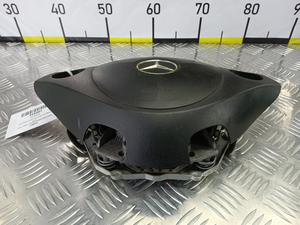 подушка безопасности водителя MERCEDES-BENZ Sprinter  A9068602002, 15350 рублей, Москва