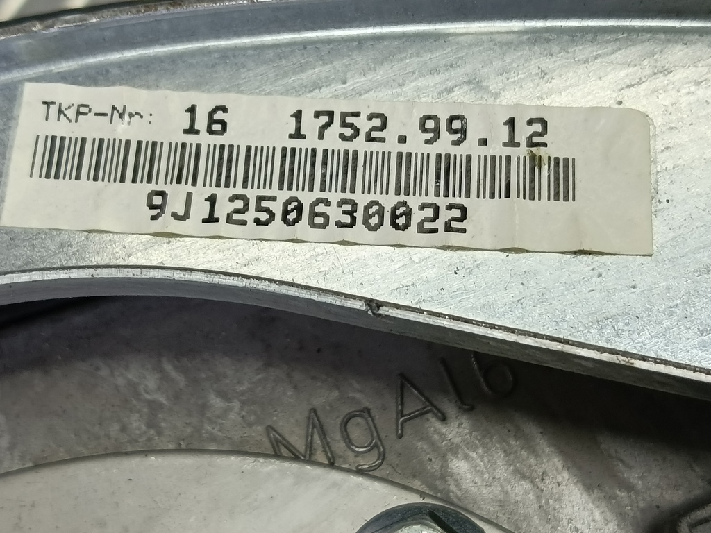 подушка безопасности водителя MERCEDES-BENZ Vito  A6394600098, 750 рублей, Москва