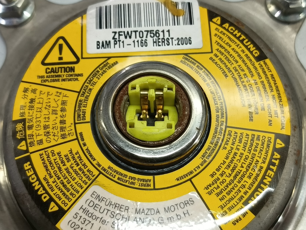 подушка безопасности водителя MAZDA 6  GSYA57K00A, 1780 рублей, Москва