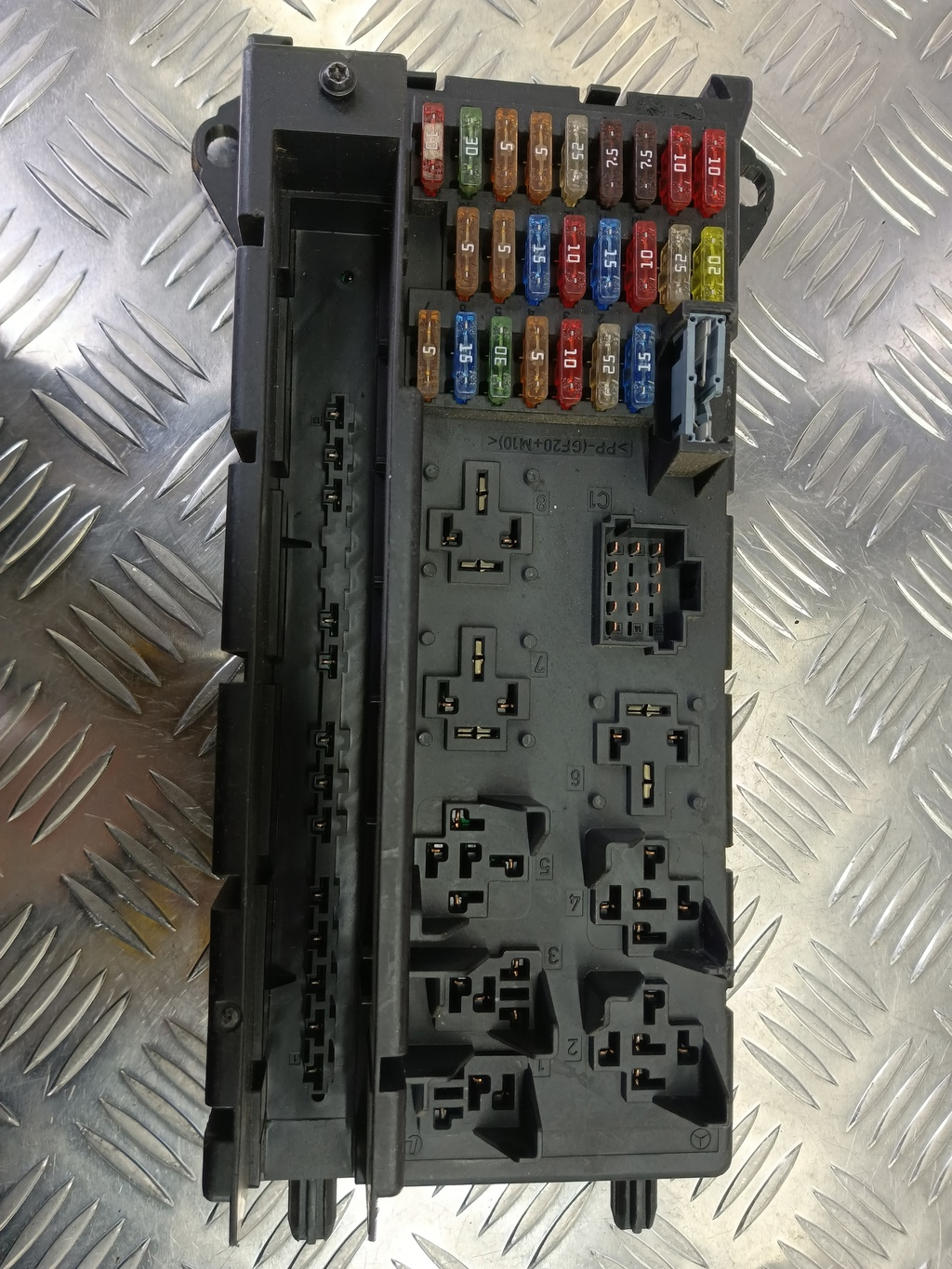 блок предохранителей Volkswagen Crafter  2E0937615B, 2470 рублей, Москва