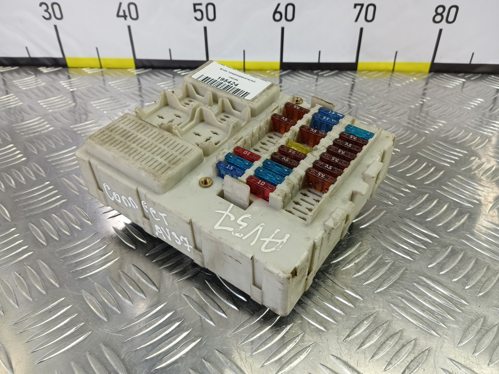 блок предохранителей FORD Tourneo Connect  1360366, 630 рублей, Москва