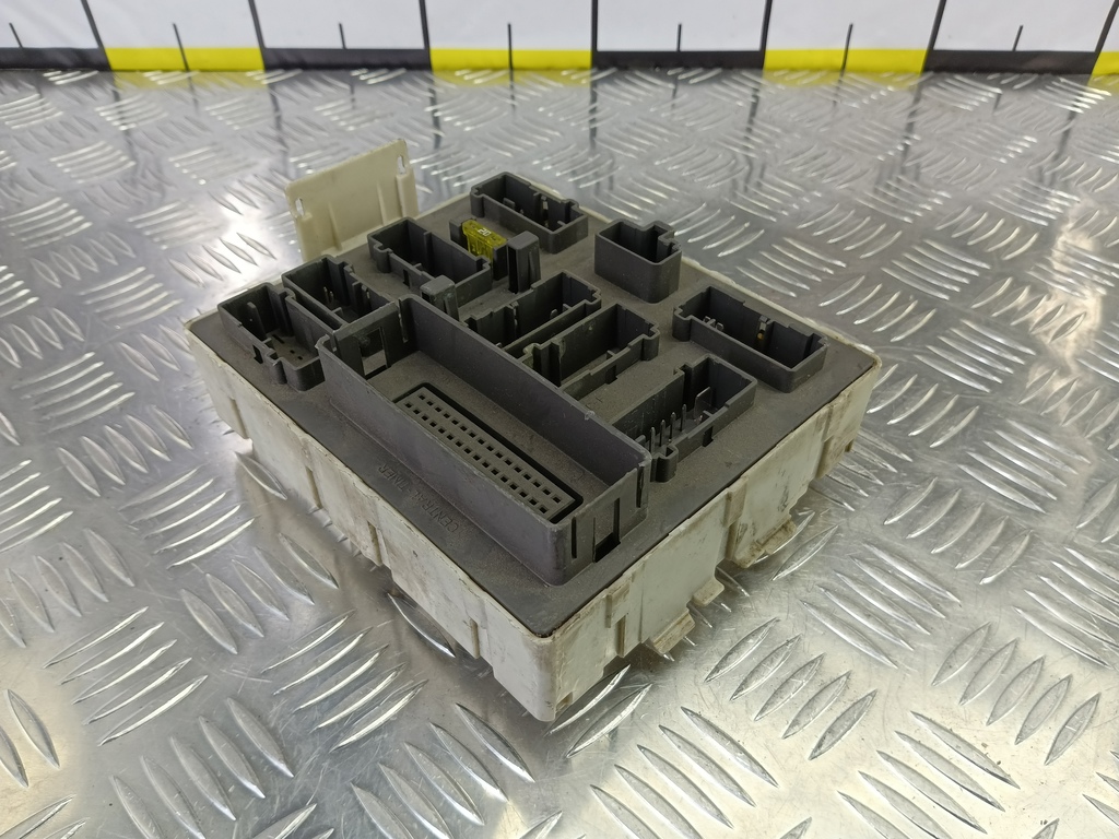 блок предохранителей FORD Tourneo Connect  1360366, 630 рублей, Москва