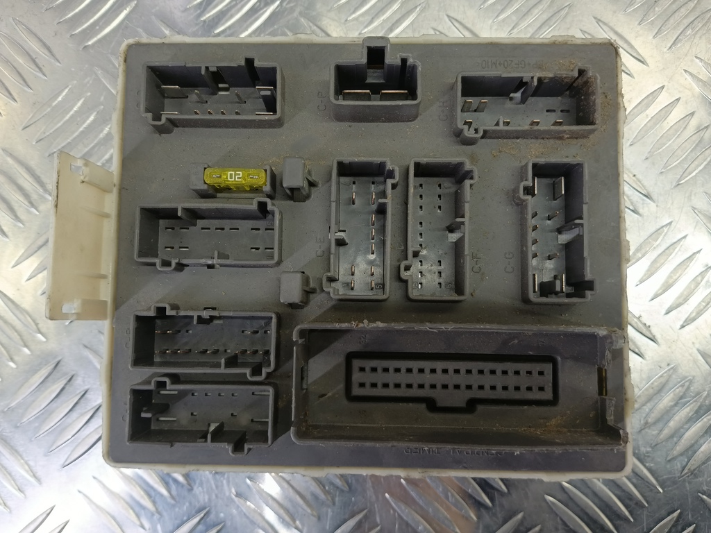 блок предохранителей FORD Tourneo Connect  1360366, 630 рублей, Москва