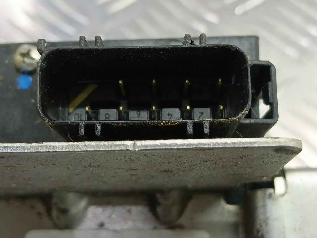 замок двери распашной FORD Tourneo Connect  1419515, 13050 рублей, Москва