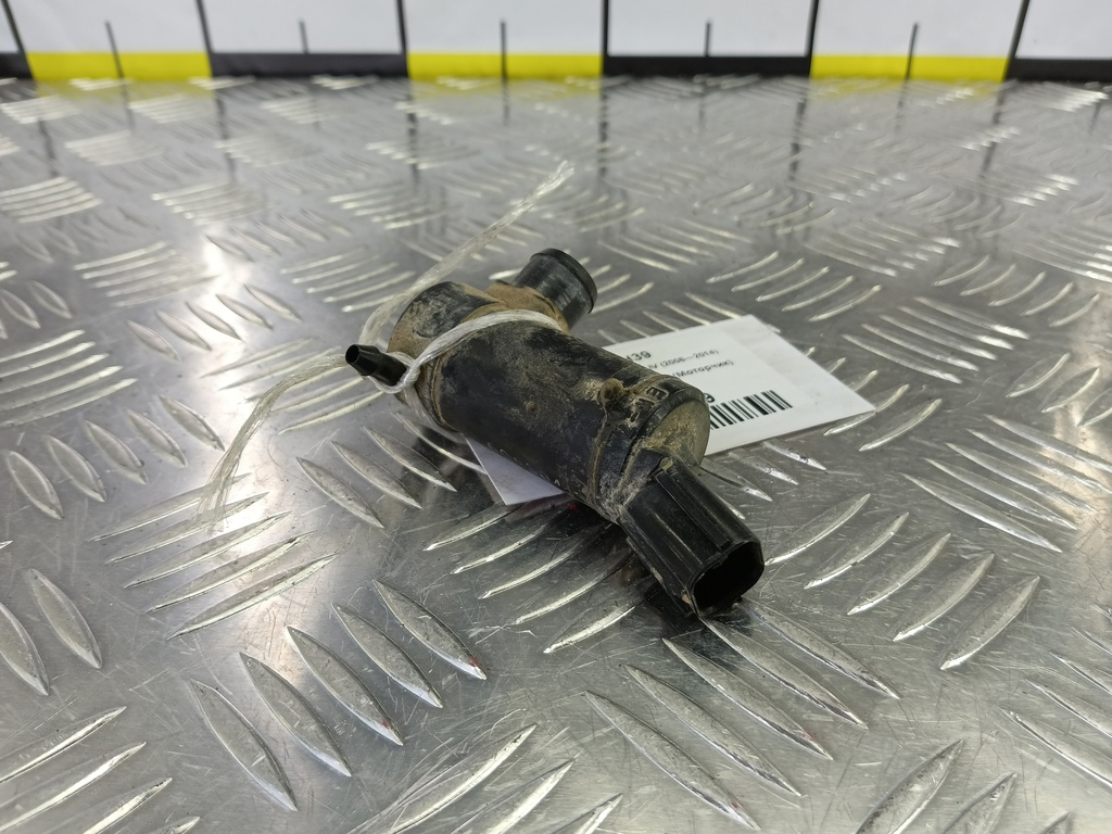 насос омывателя (моторчик) MITSUBISHI L200   8260A008, 1780 рублей, Москва