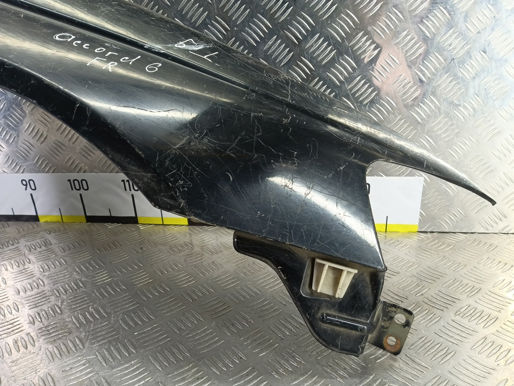 крыло HONDA Accord 2.0 AT (147 л.с.)Accord  VI (1997—2002) Седан, 5000 рублей, Москва