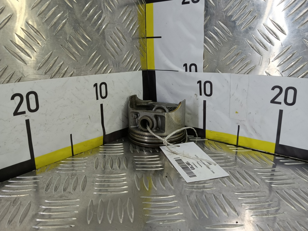 поршень SUZUKI Grand Vitara 2.0 4WD MT (140 л.с.)Grand Vitara  II (2005—2008) Внедорожник 12100658210B0, 2470 рублей, Москва