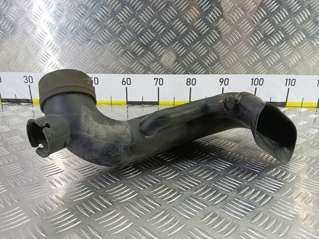 воздухозаборник SUZUKI Grand Vitara  1382078K00, 1440 рублей, Москва