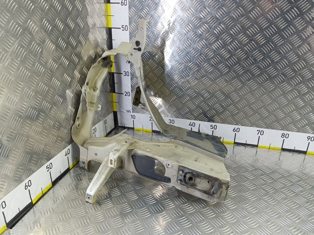 кронштейн фары SUZUKI Grand Vitara  5824265J01, 5580 рублей, Москва