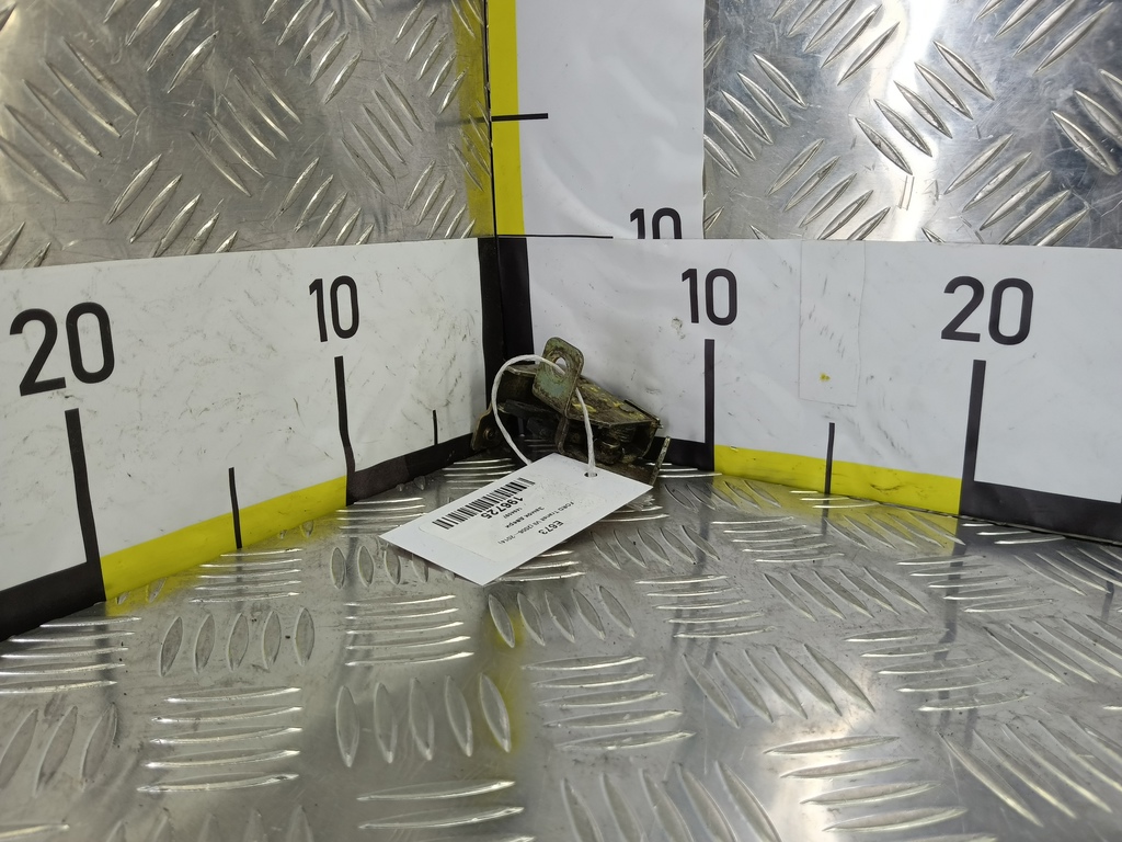 замок двери распашной FORD Transit  1494097, 1780 рублей, Москва