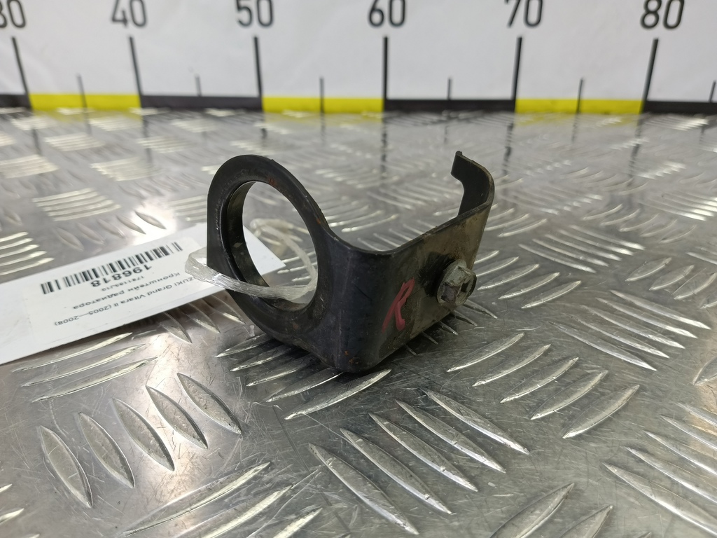 кронштейн радиатора SUZUKI Grand Vitara  1781165J10, 520 рублей, Москва