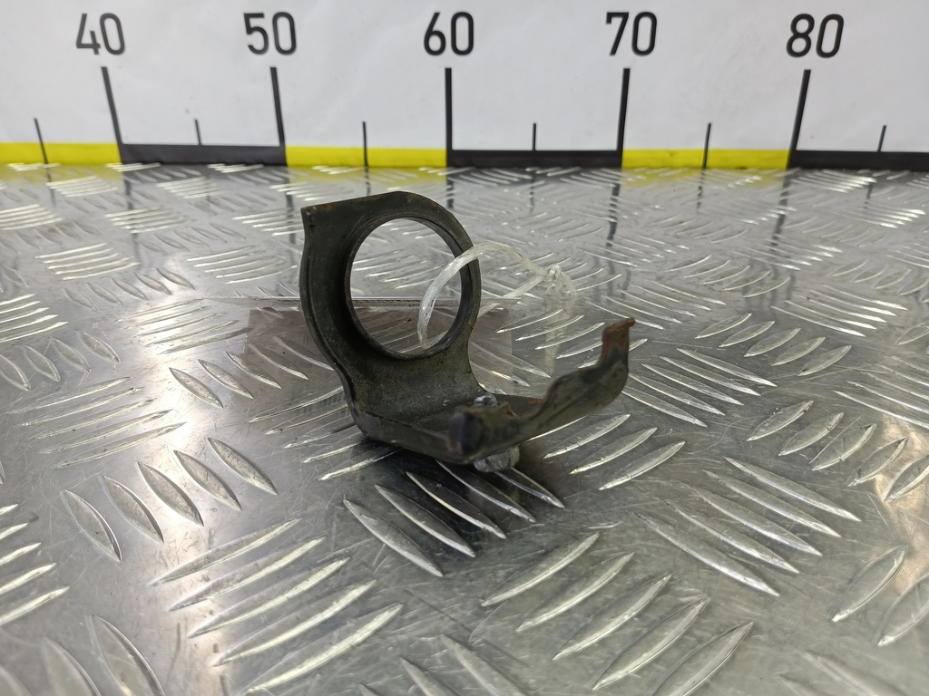 кронштейн радиатора SUZUKI Grand Vitara  1781165J00, 520 рублей, Москва