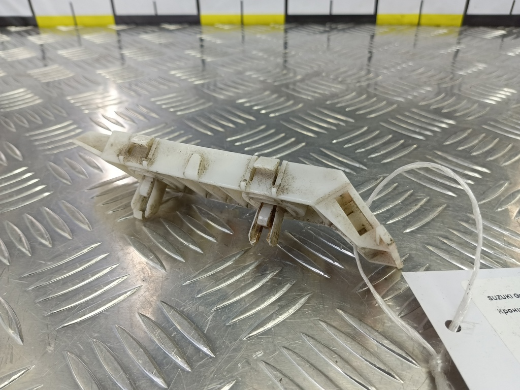 кронштейн бампера SUZUKI Grand Vitara  7173165J00, 980 рублей, Москва